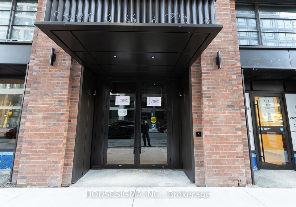 180-front-street-e-toronto-ontario-c12932836