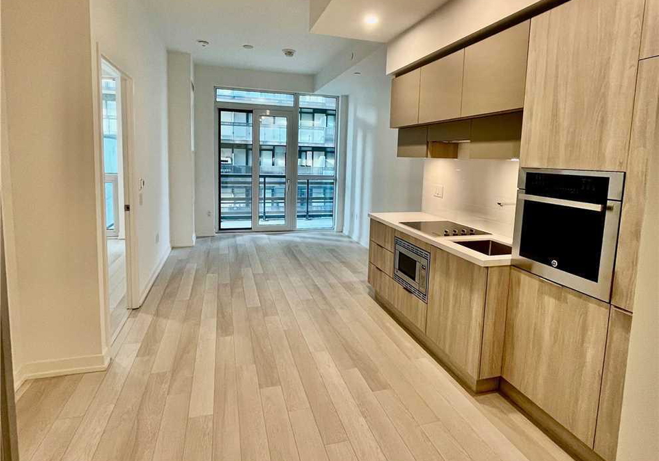 39-roehampton-avenue-toronto-ontario-c12933002