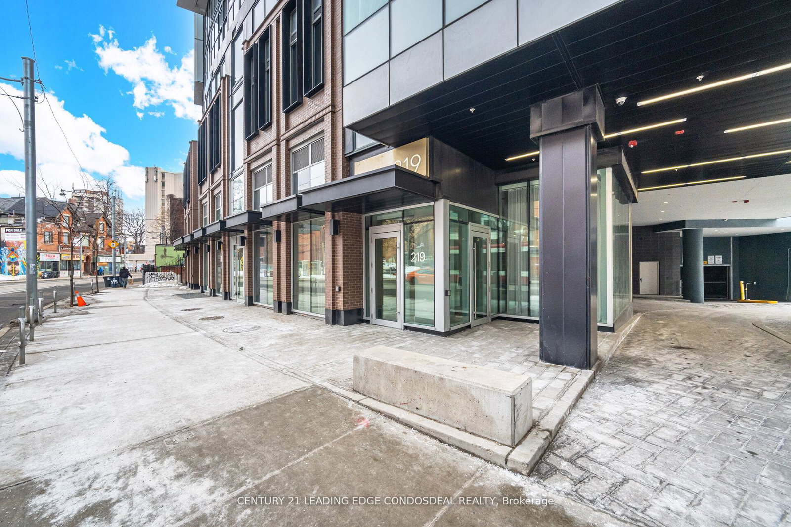 219-dundas-street-e-toronto-ontario-c12933122