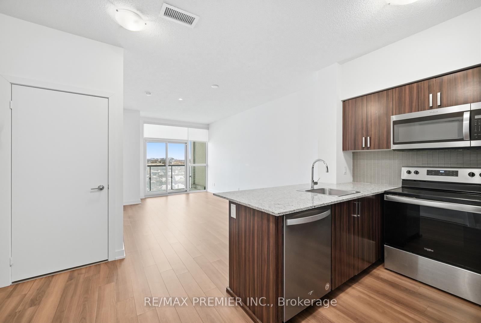 1603-eglinton-avenue-toronto-ontario-c12933158