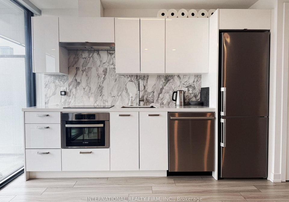 458-richmond-street-w-toronto-ontario-c12933282