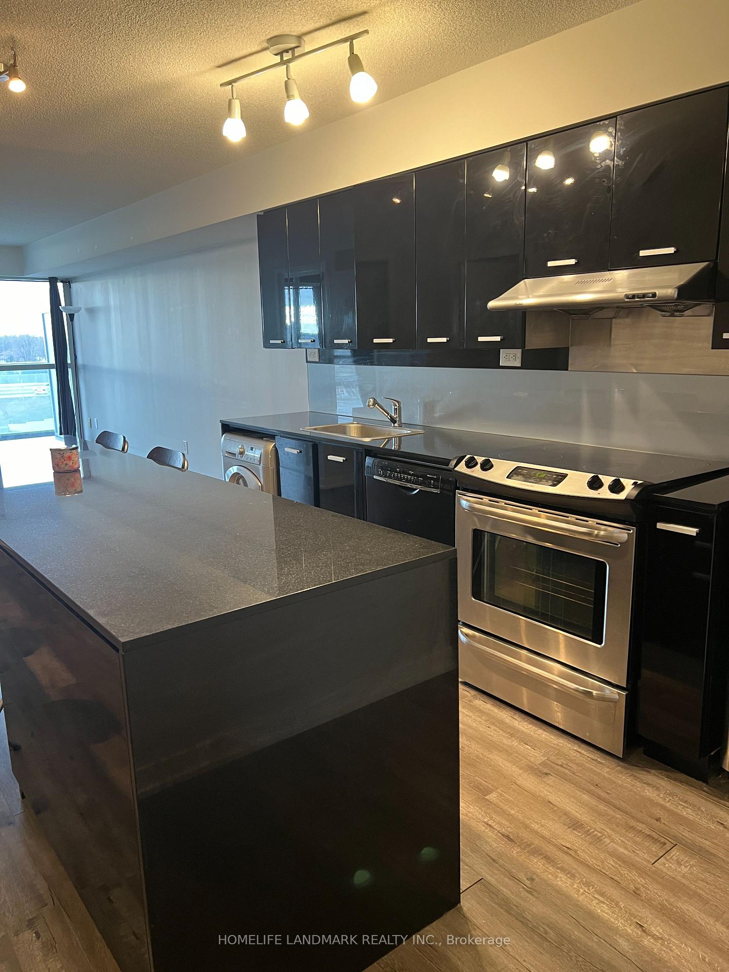19-singer-court-north-york-ontario-c12933410