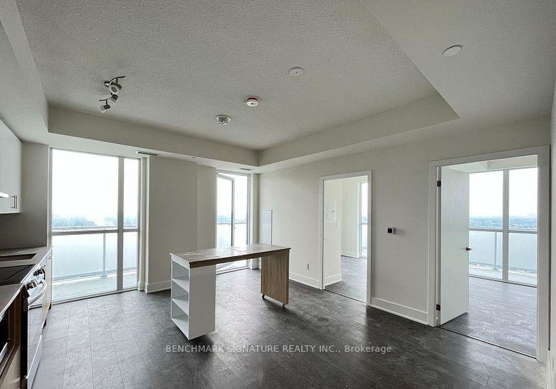 188-fairview-mall-drive-north-york-ontario-c12933510