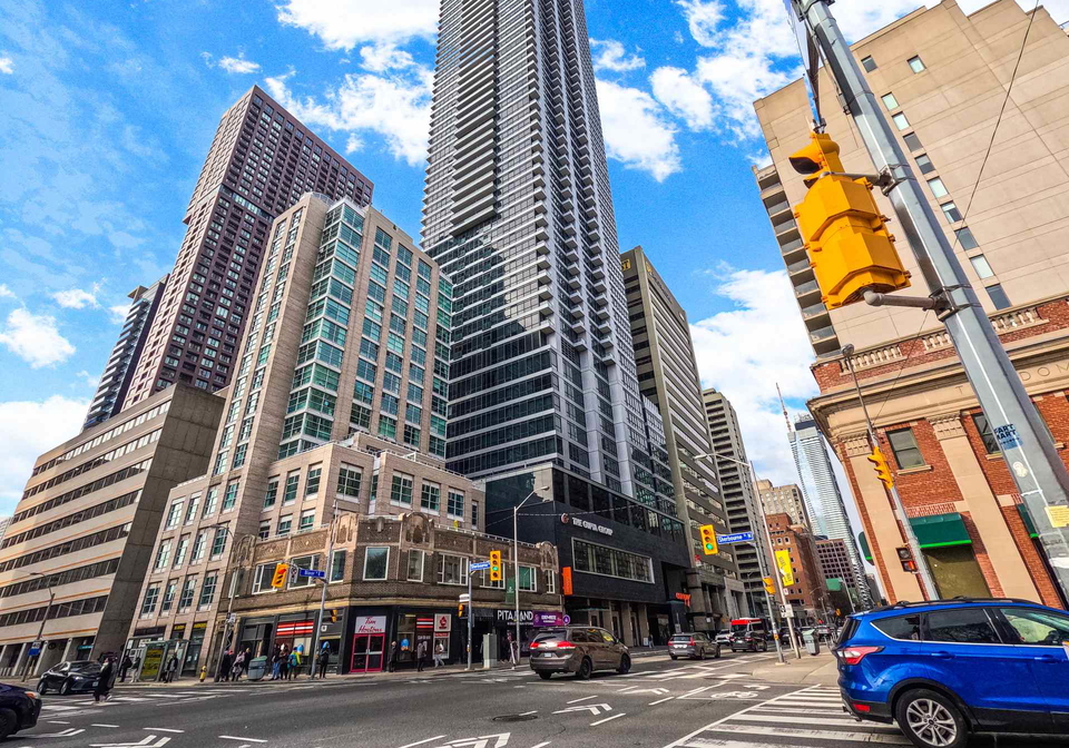 395-bloor-street-e-toronto-ontario-c12933516