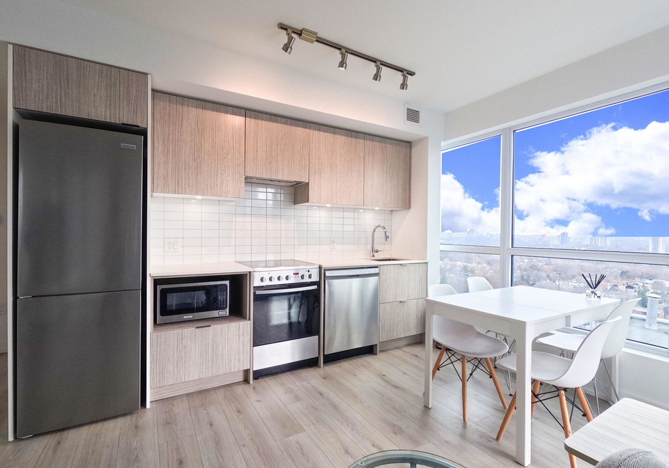 395-bloor-street-e-toronto-ontario-c12933516