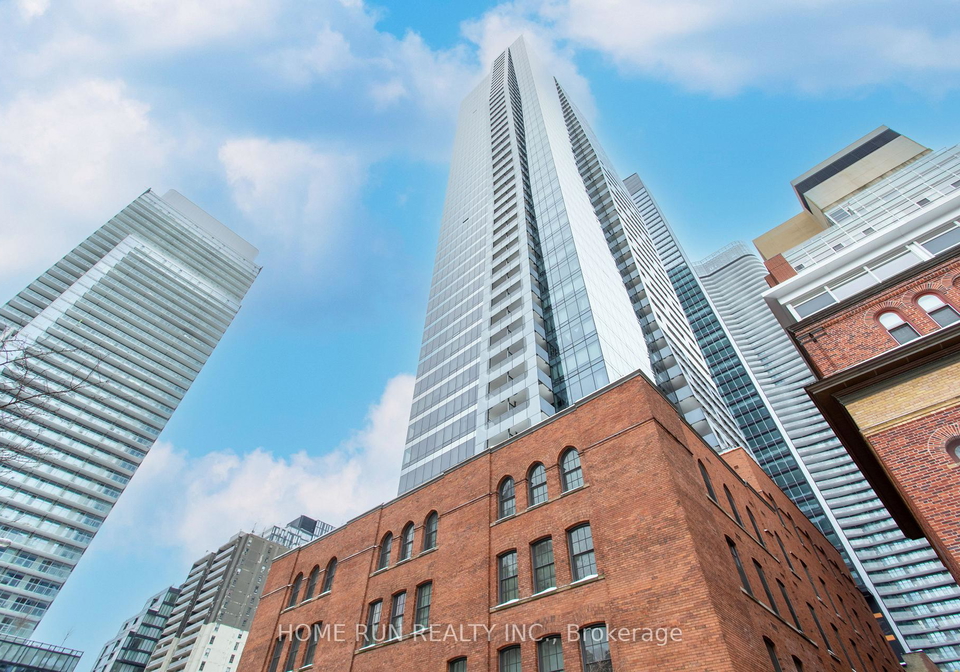 5-st-joseph-street-toronto-ontario-c12933572