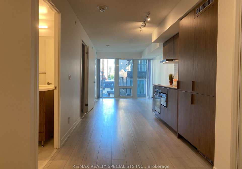 60-shuter-street-toronto-ontario-c12934210