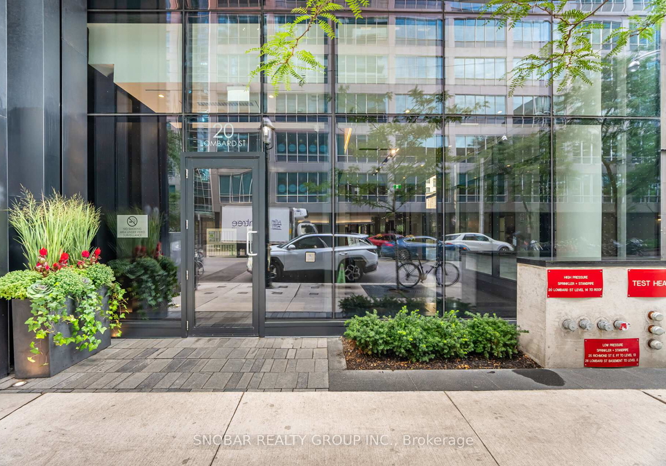 20-lombard-street-toronto-ontario-c12934258