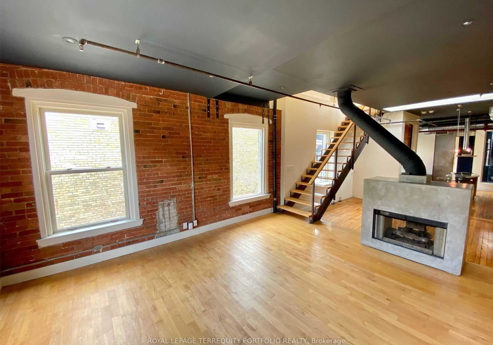 535-queen-street-e-toronto-ontario-c12934276
