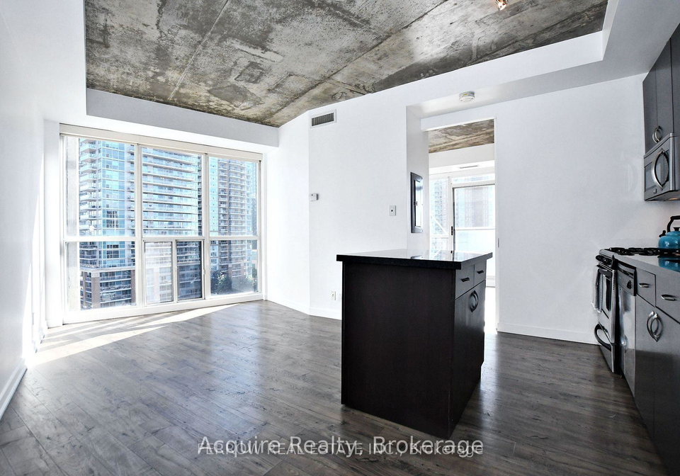 1-shaw-street-toronto-ontario-c12934480