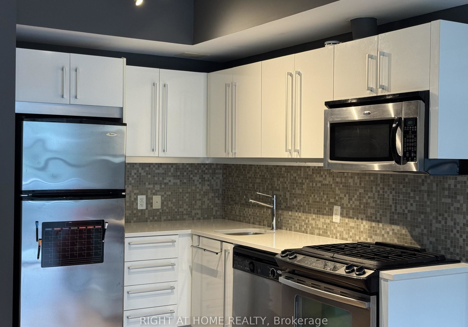 25-oxley-street-toronto-ontario-c12934614