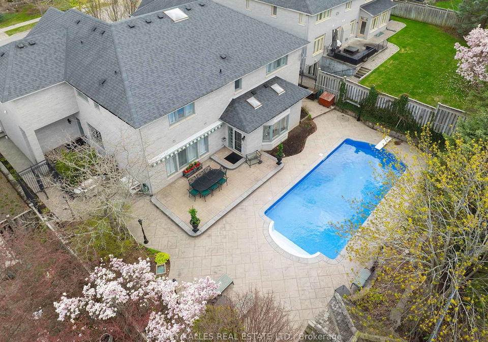 60-bowan-court-north-york-ontario-c12934750