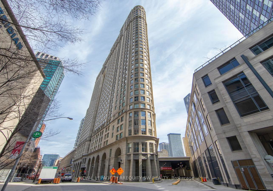 25-the-esplanade-toronto-ontario-c12934930