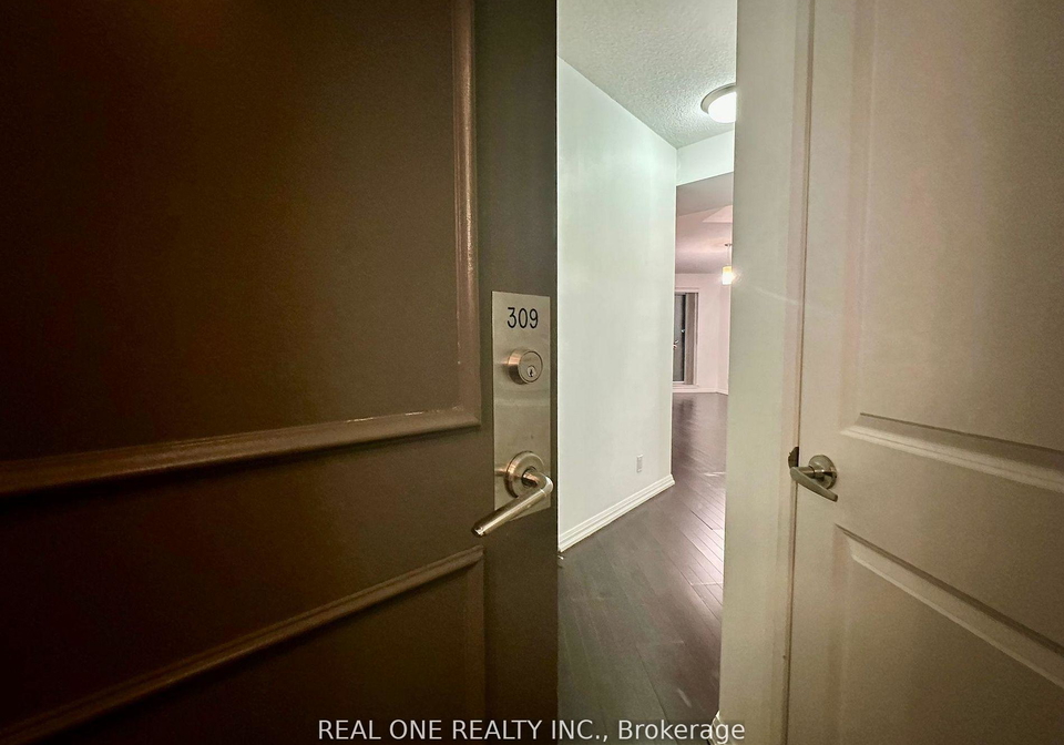 35-hayden-street-toronto-ontario-c12935072