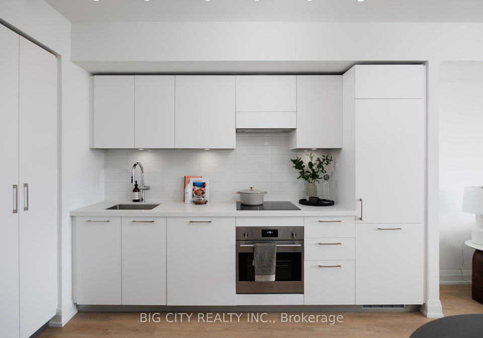 36-brentcliffe-road-east-york-ontario-c12935112