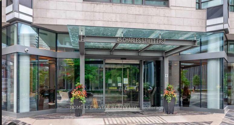 45-charles-street-e-toronto-ontario-c12935216