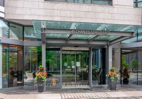 45-charles-street-e-toronto-ontario-c12935216