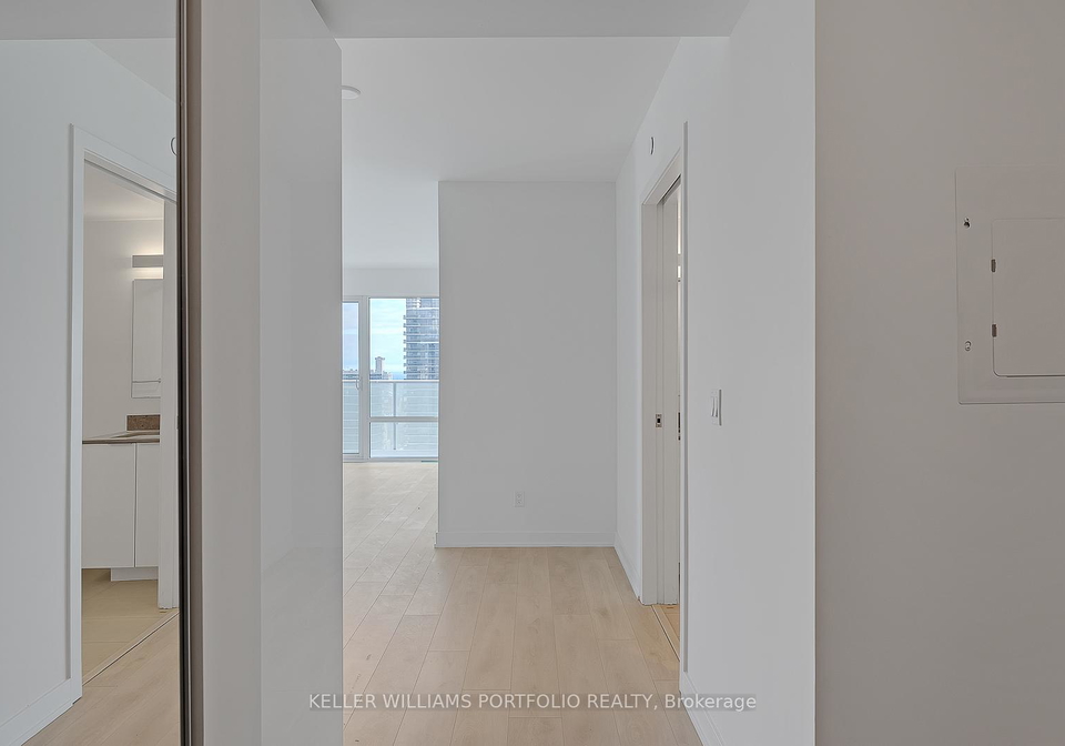 501-yonge-street-toronto-ontario-c12935512