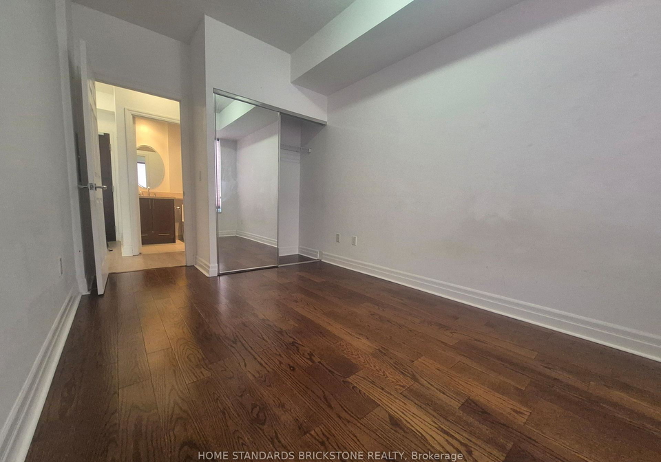 35-balmuto-street-toronto-ontario-c12935708