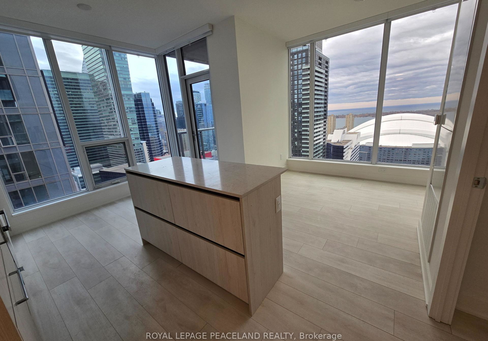 35-mercer-street-toronto-ontario-c12935756