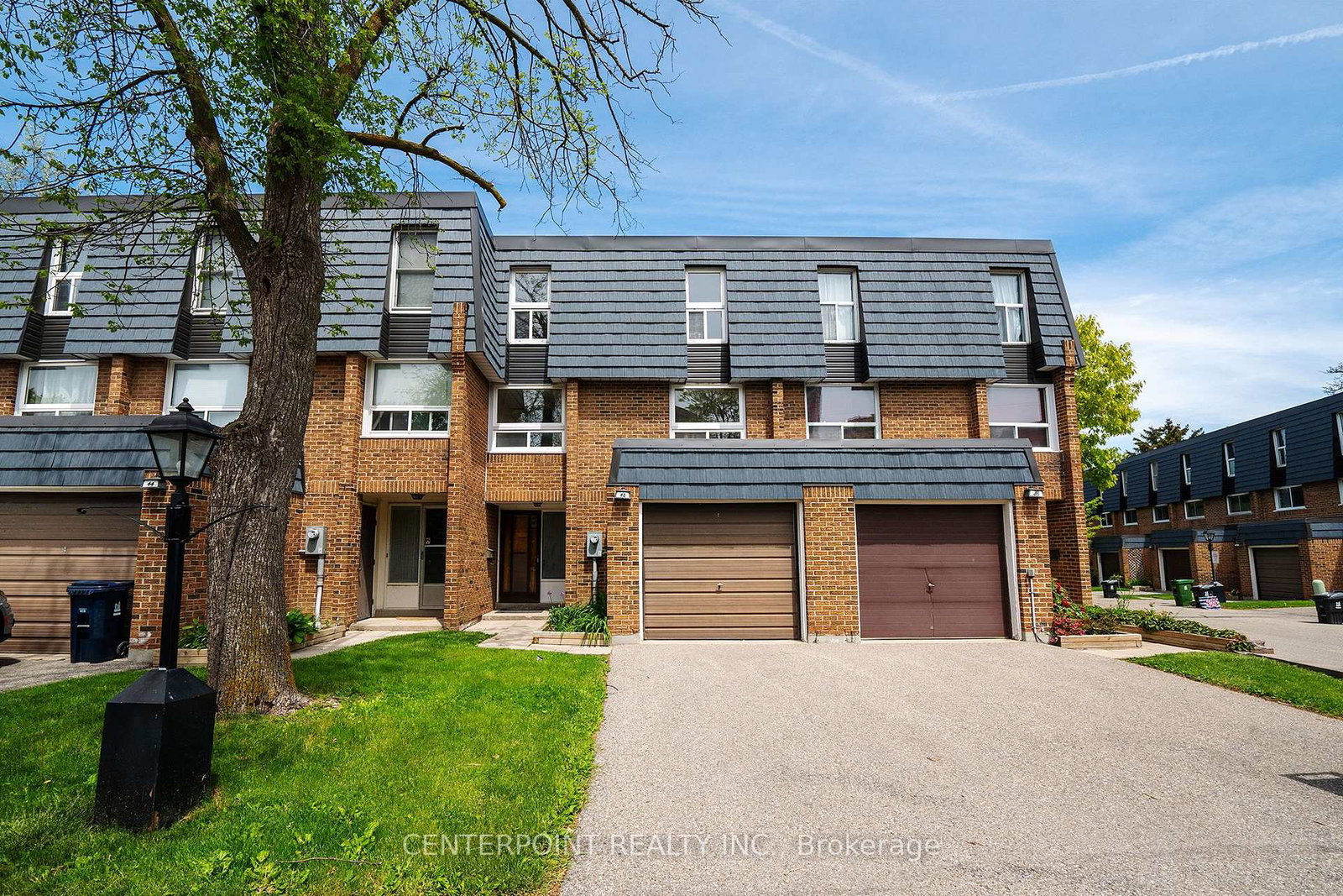 42-sego-royal-way-north-york-ontario-c12935788