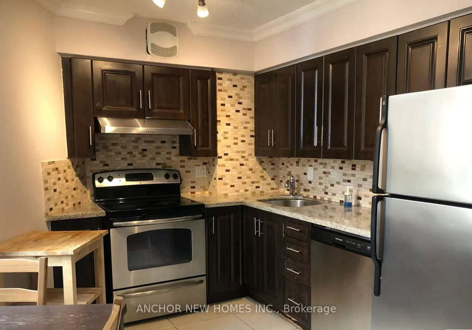 260-queens-quay-w-toronto-ontario-c12936062