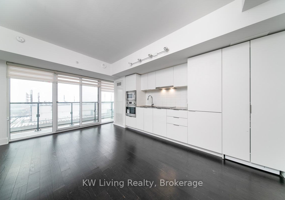 955-bay-street-toronto-ontario-c12936406