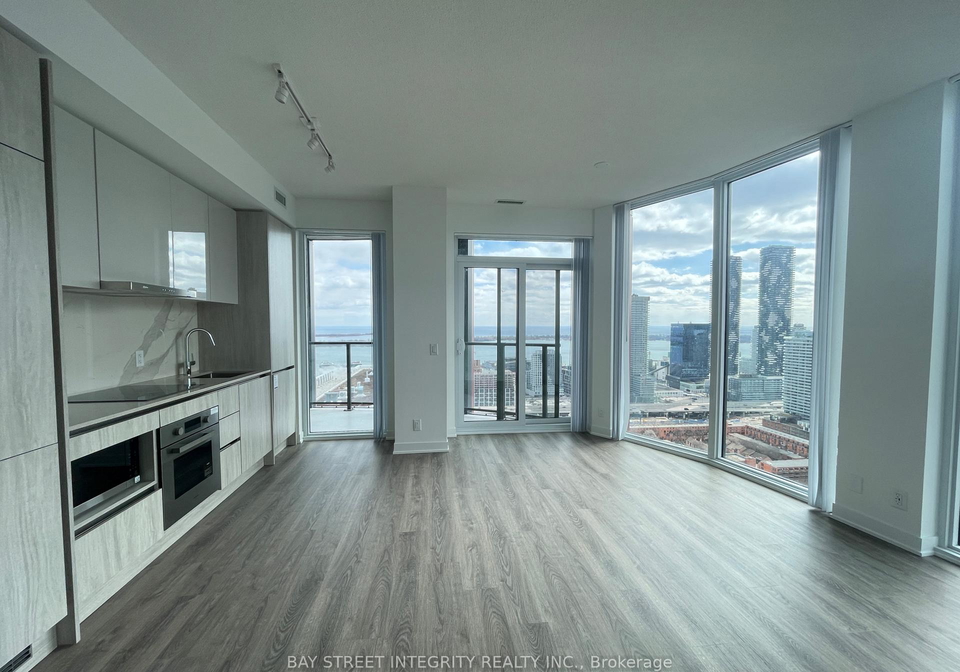 180-front-street-e-toronto-ontario-c12936410