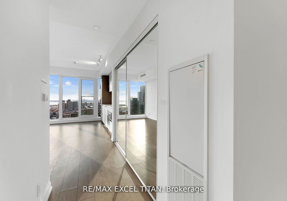 55-mercer-street-toronto-ontario-c12936434