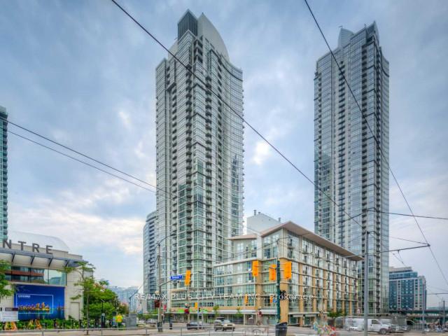 9-spadina-avenue-toronto-ontario-c12936544