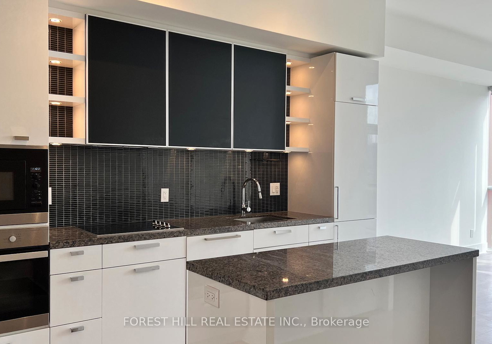 32-davenport-road-toronto-ontario-c12936600