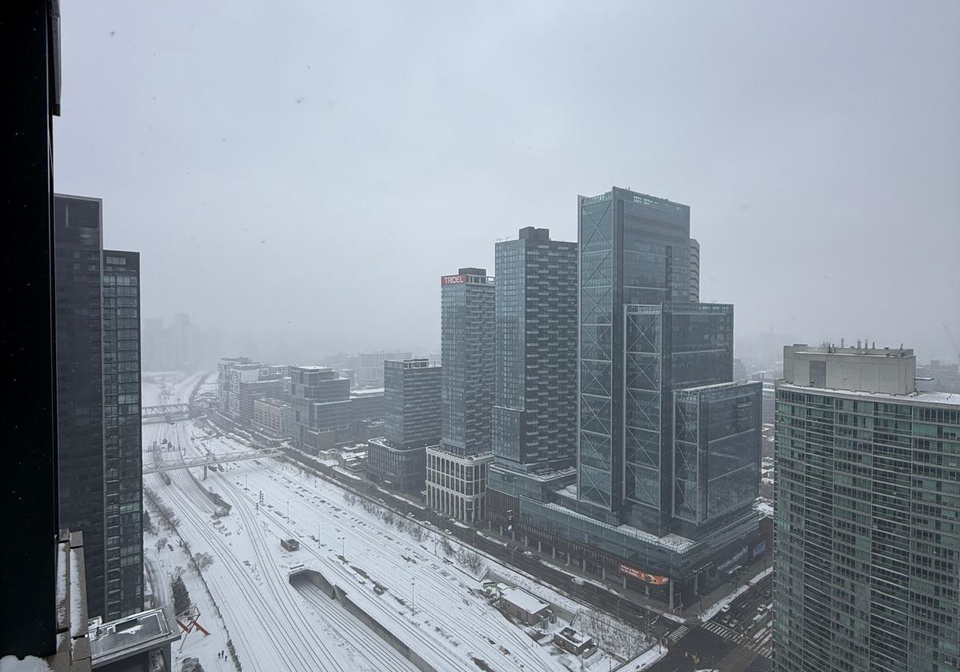 1-concord-city-place-way-toronto-ontario-c12937376