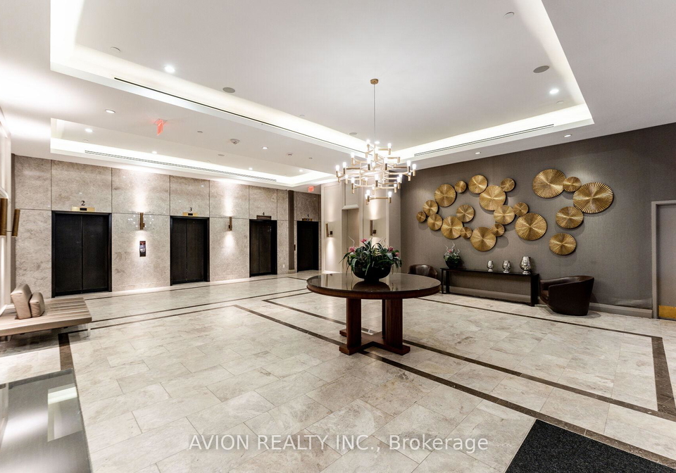 155-yorkville-avenue-toronto-ontario-c12937632