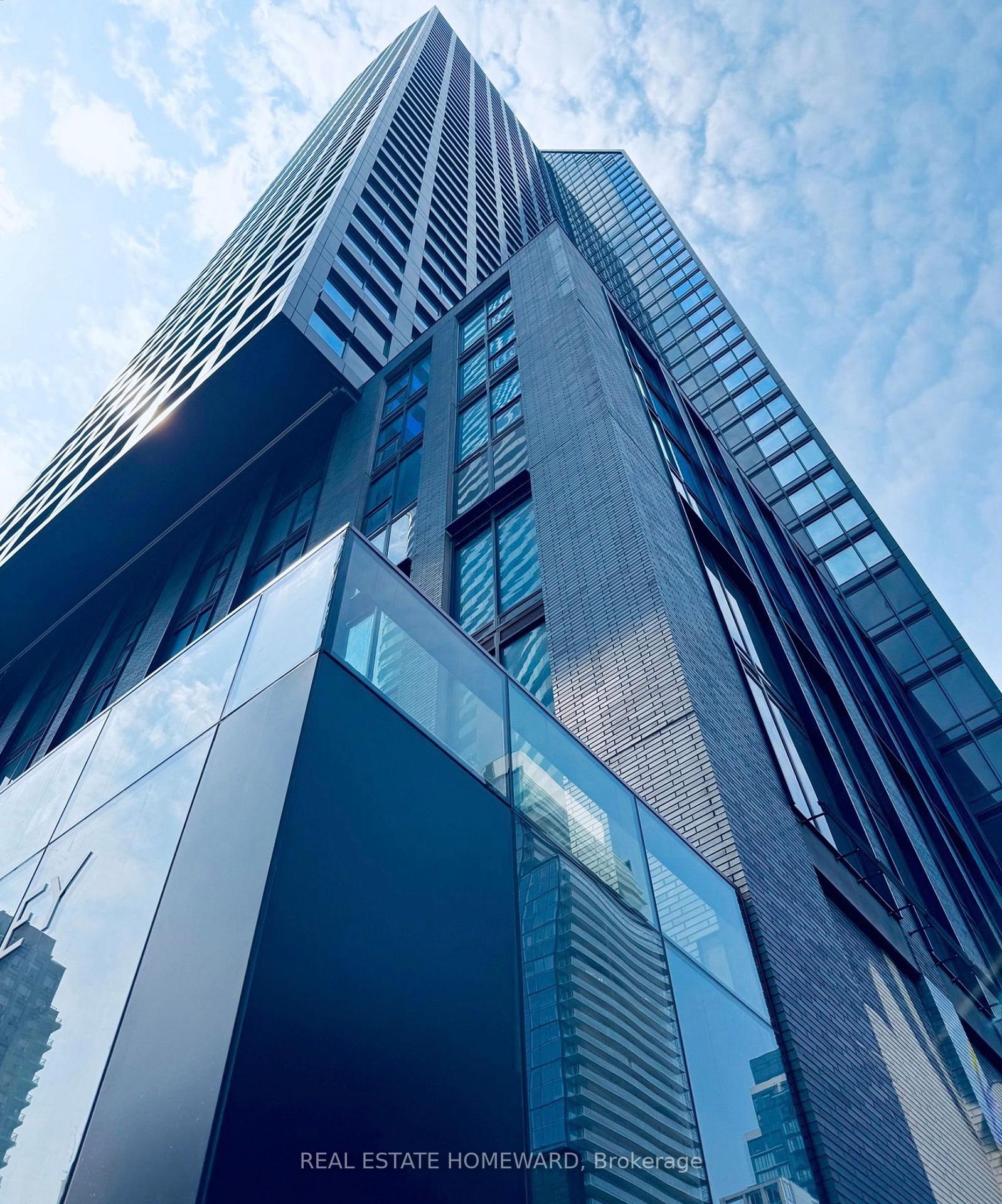 8-wellesley-street-w-toronto-ontario-c12937652