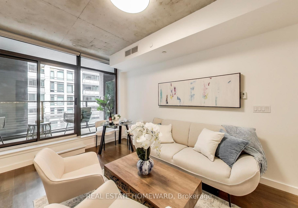 111-bathurst-street-toronto-ontario-c12937816