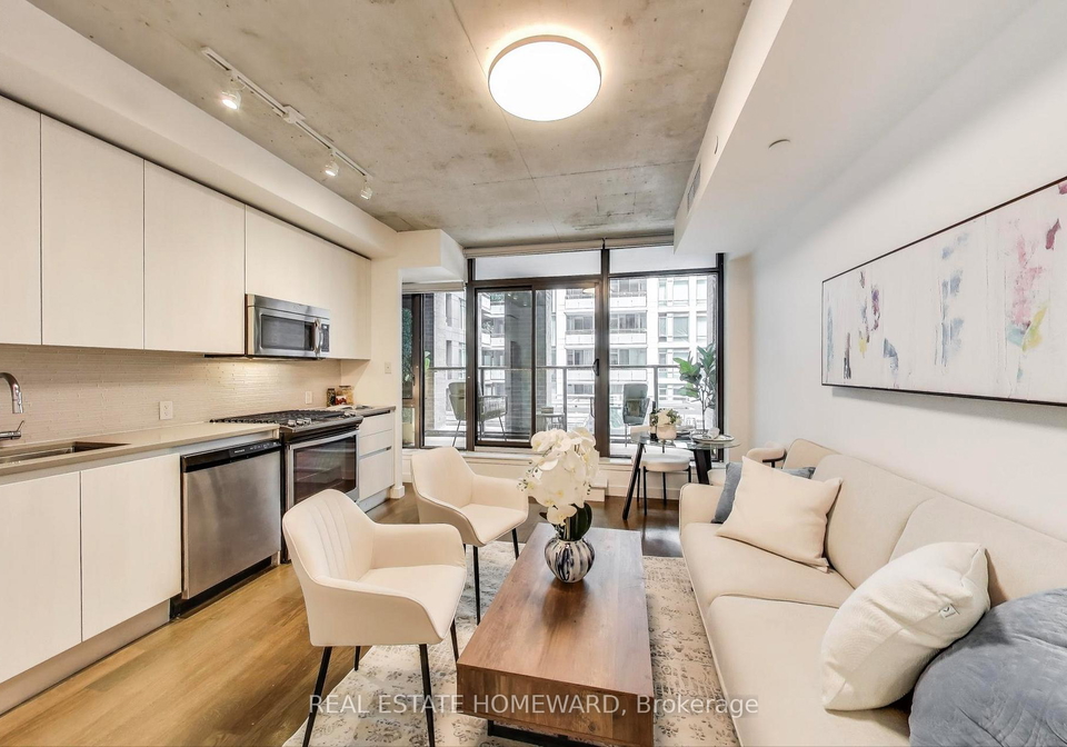 111-bathurst-street-toronto-ontario-c12937816