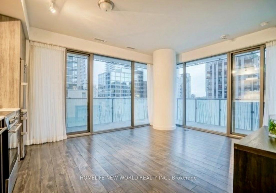 50-charles-street-e-toronto-ontario-c12938028