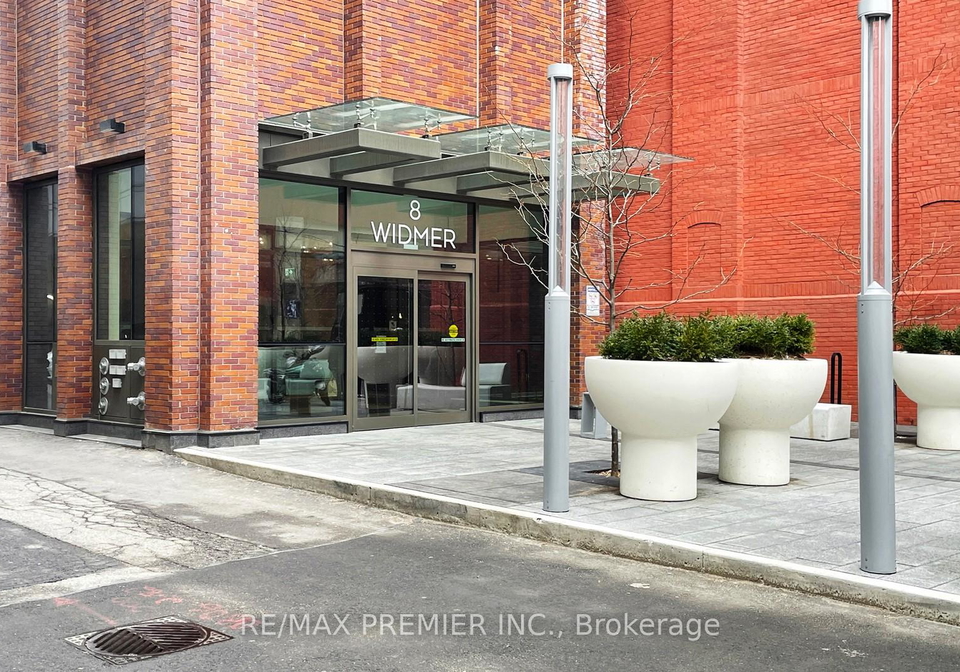 8-widmer-street-toronto-ontario-c12938130