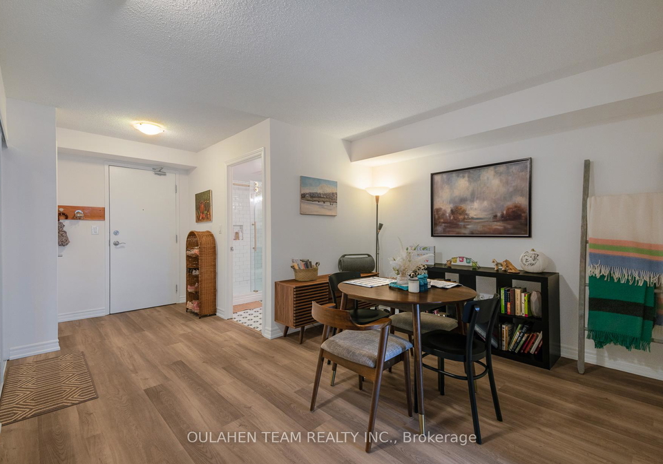 225-wellesley-street-e-toronto-ontario-c12938274