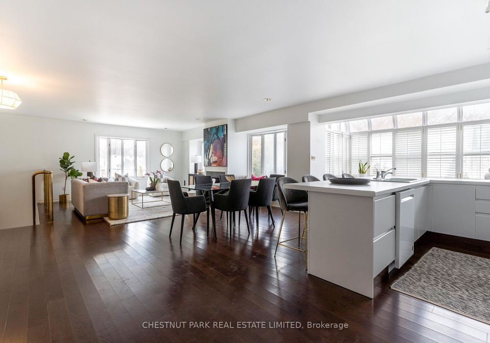 8-hawthorn-avenue-toronto-ontario-c12938500