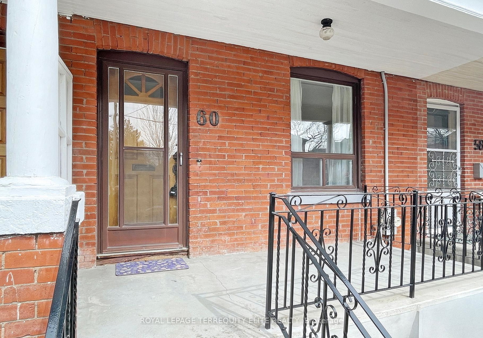 60-ulster-street-toronto-ontario-c12938594