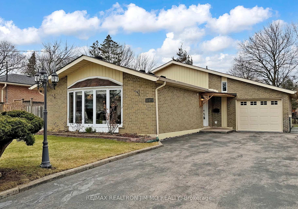 50-nymark-avenue-north-york-ontario-c12938604