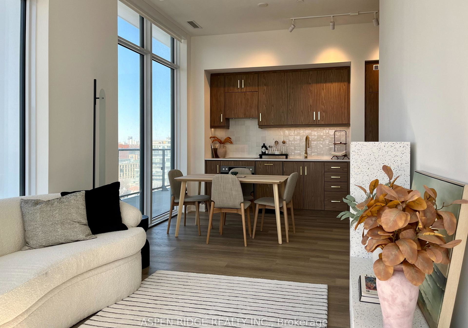 9-tecumseth-street-toronto-ontario-c12938608