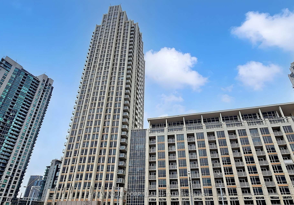 628-fleet-street-toronto-ontario-c12938794