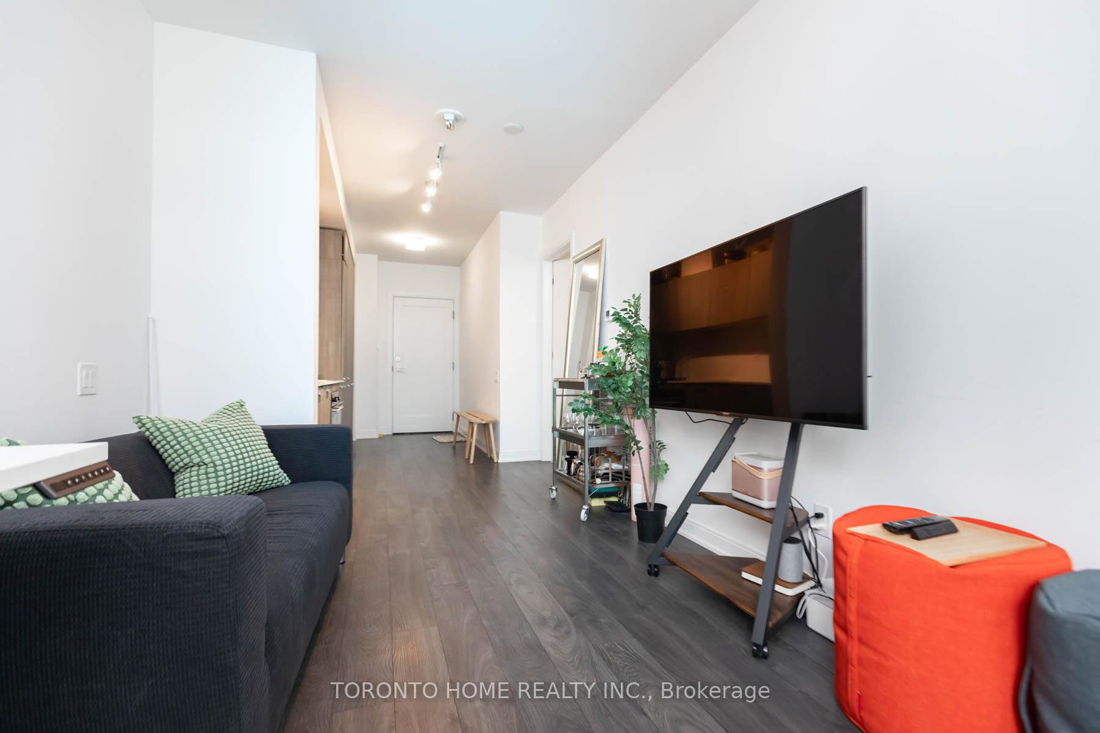 50-charles-street-e-toronto-ontario-c12938816