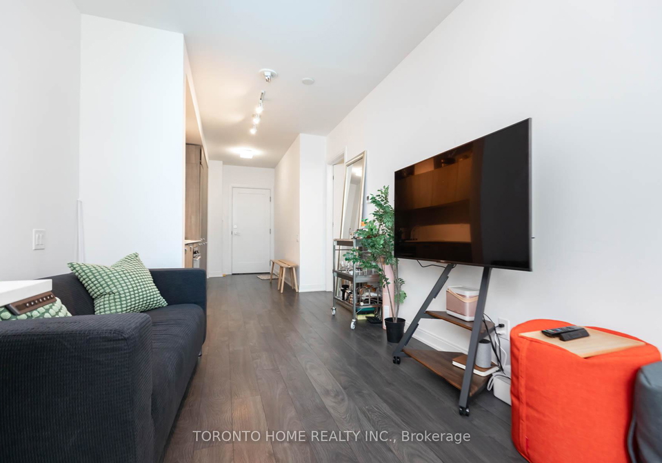 50-charles-street-e-toronto-ontario-c12938816