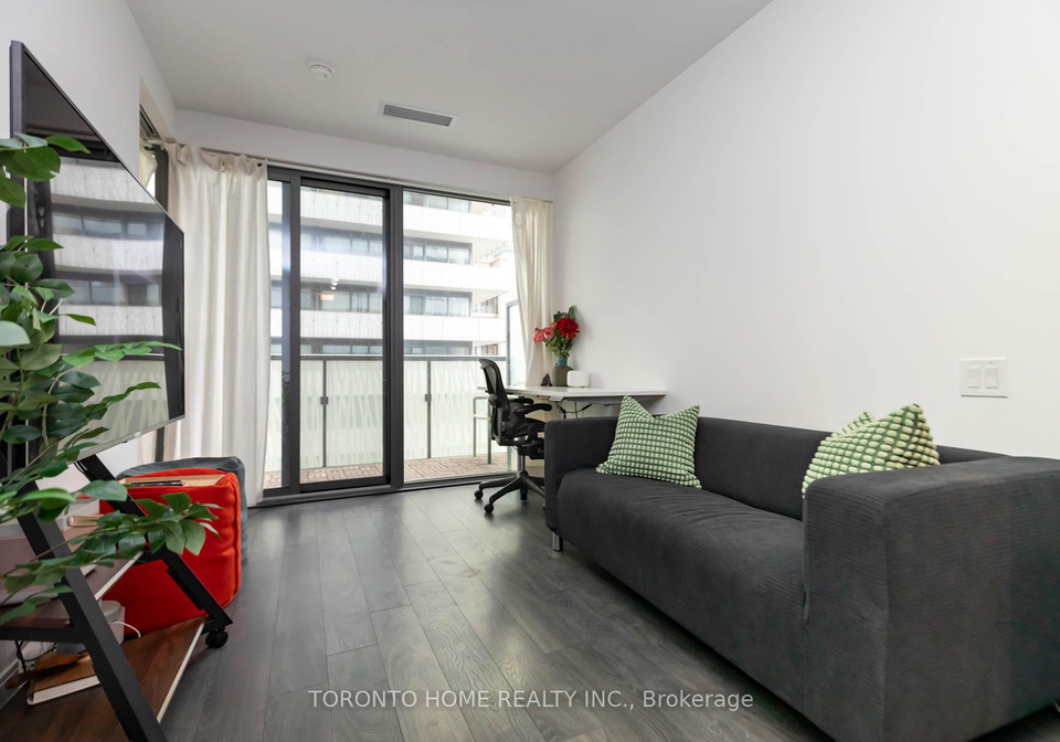 50-charles-street-e-toronto-ontario-c12938816