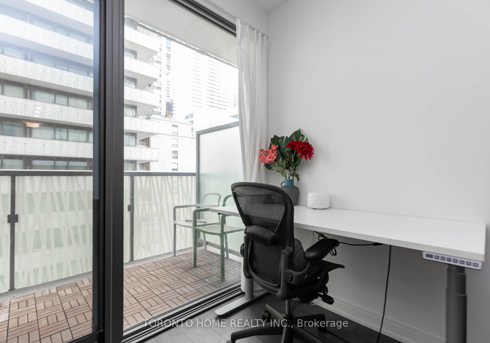 50-charles-street-e-toronto-ontario-c12938816