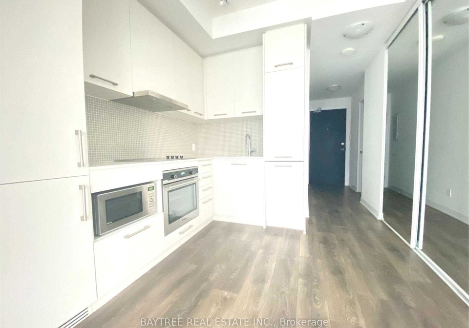 87-peter-street-toronto-ontario-c12938826