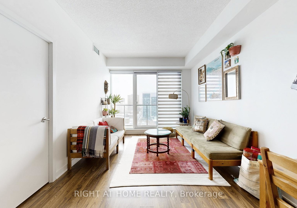 260-sackville-street-toronto-ontario-c12939060